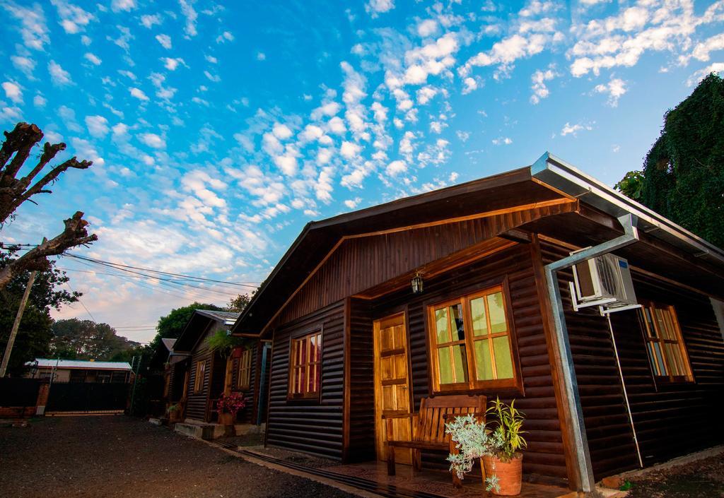 Casitas Nuova Villa Puerto Iguazu Exterior photo